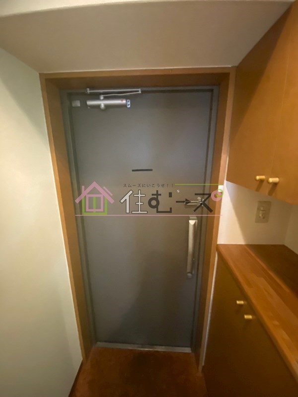 エステムコート大阪城南Ⅱ 玄関