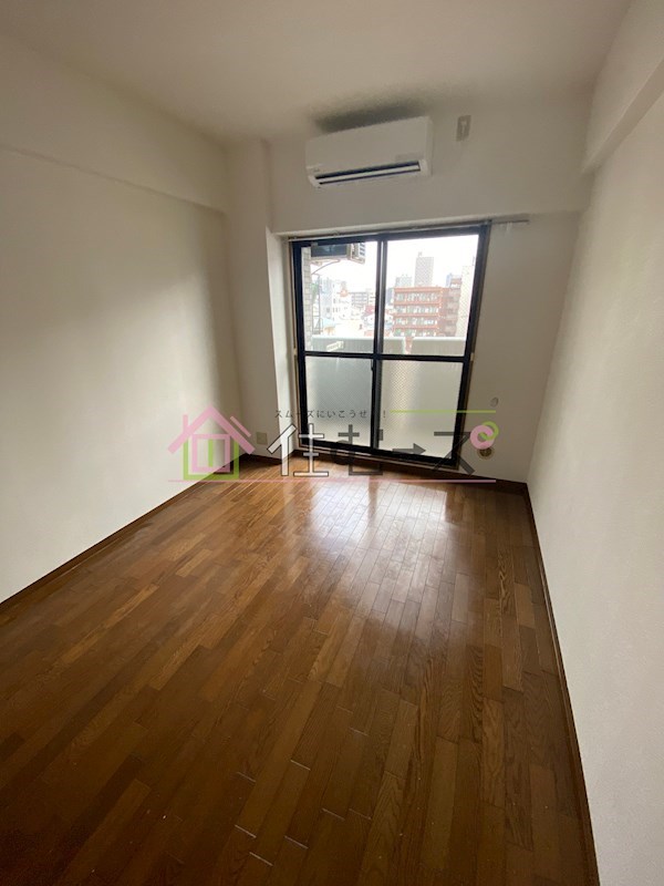 エスリード北梅田第2 ベッドルーム