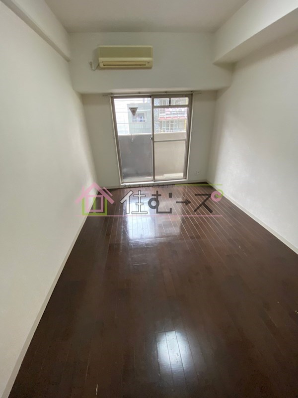 ジュネーゼ本町西 ベッドルーム