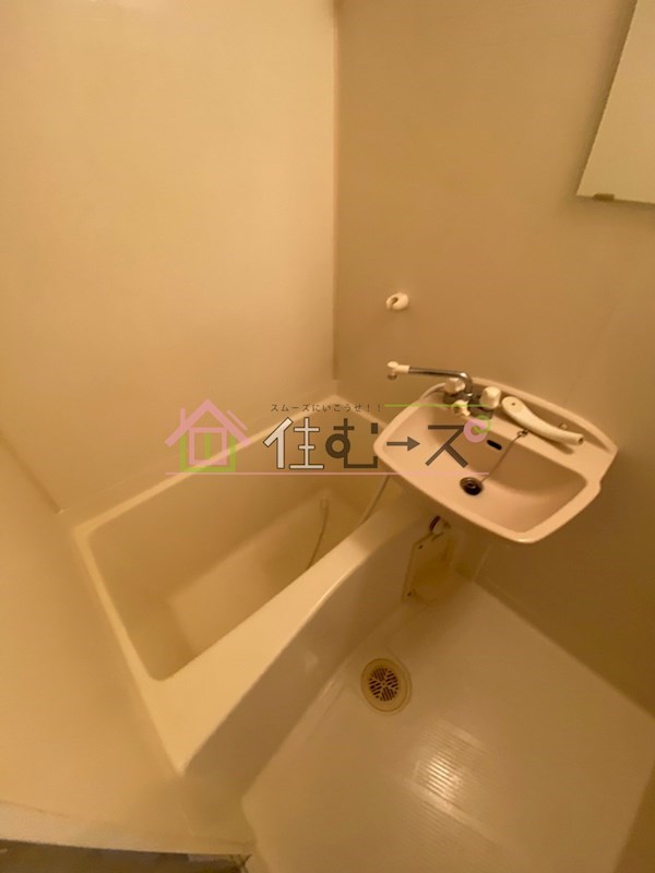 ジュネーゼ本町西 風呂画像