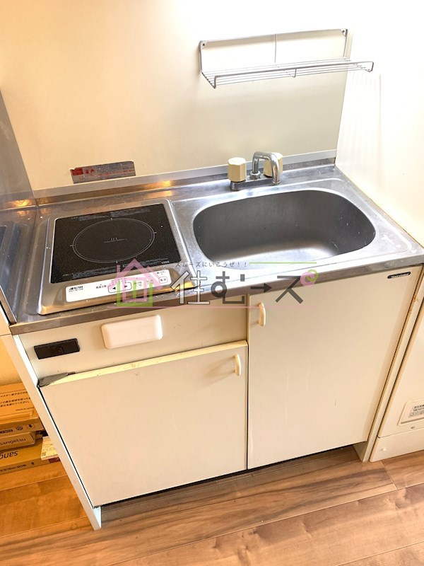 ハイツロフティー キッチン