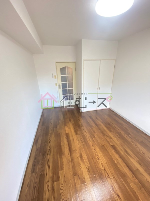 ロイヤル巽 リビング