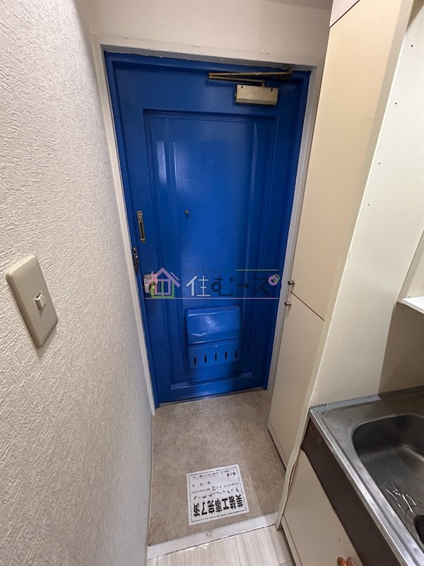 グランドハイツ東小橋 玄関