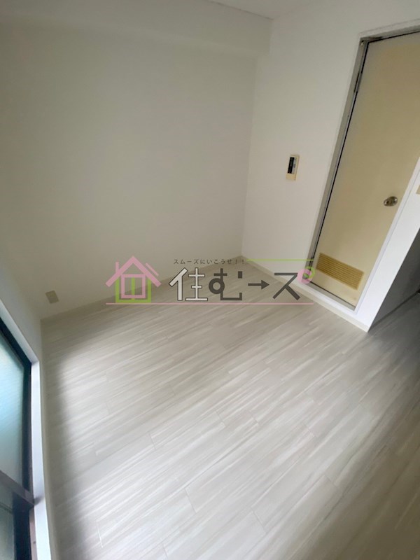 グランドハイツ東小橋 リビング