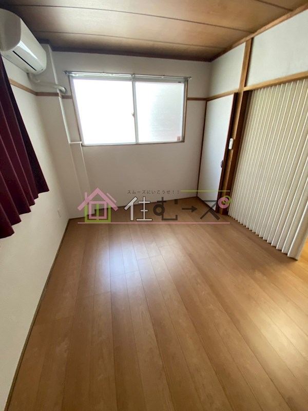南森町パールビル ベッドルーム