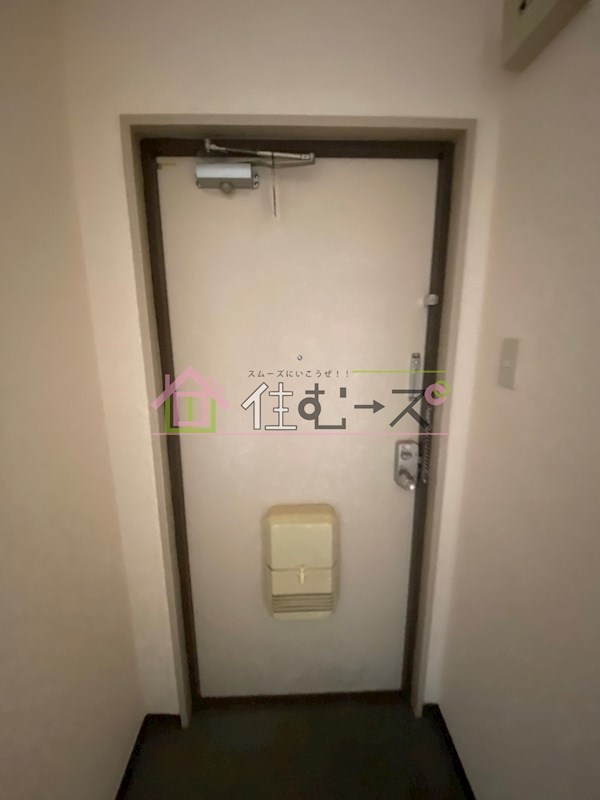 グランシャトー橘  玄関