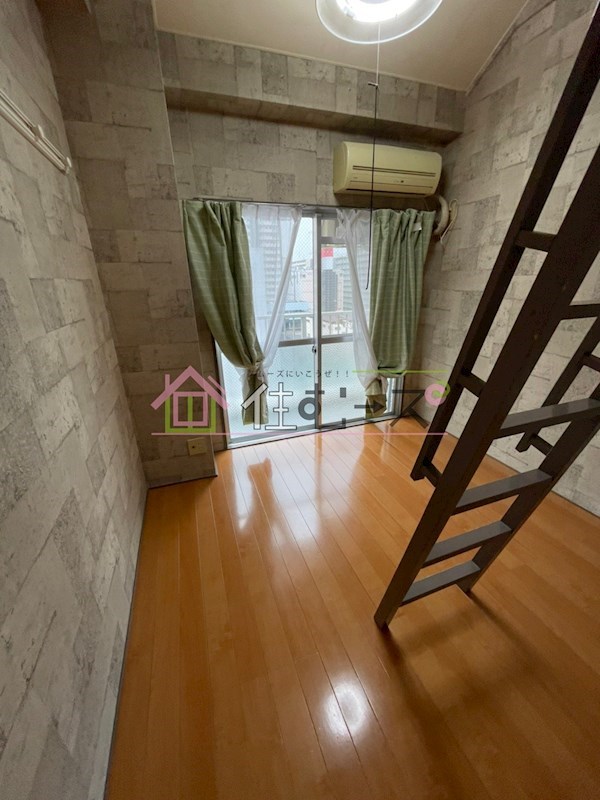 グランドコート新大阪 ベッドルーム