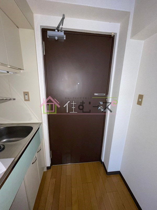 ステュディオ新御堂 玄関