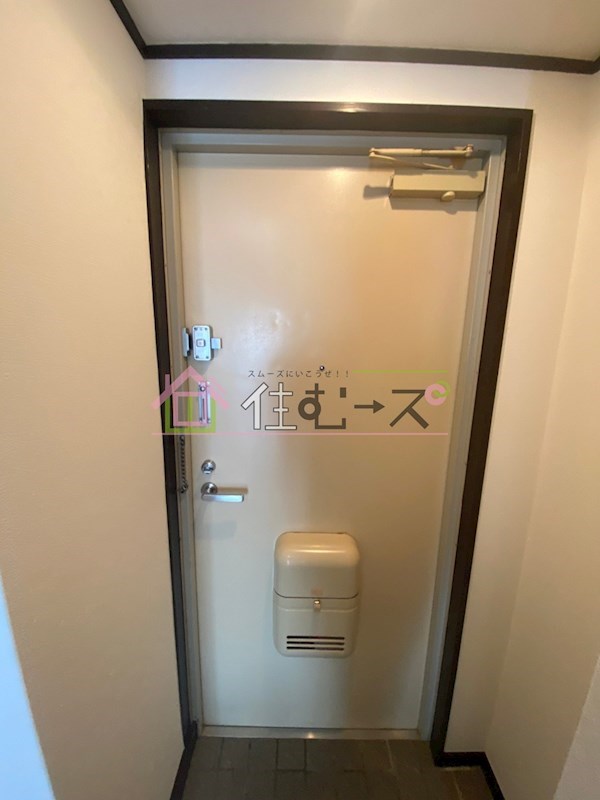 サニースポット 玄関