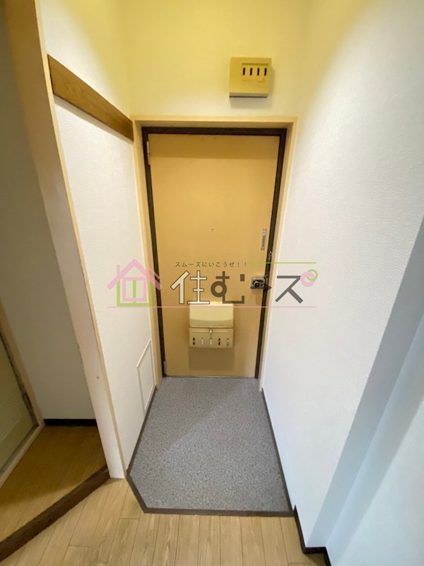 ユーロハイツ高津 玄関