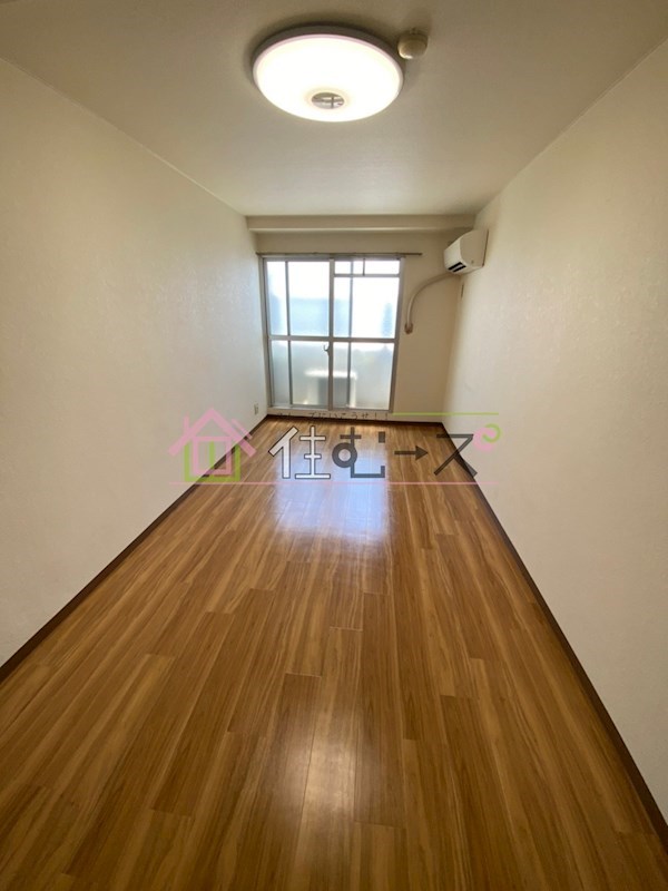 アベニュー西住之江 ベッドルーム