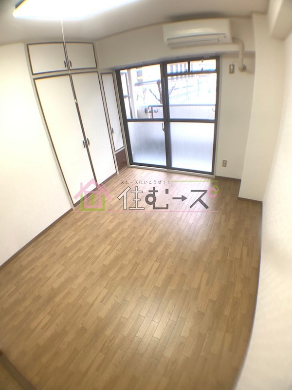 新大阪グランドハイツ北 ベッドルーム