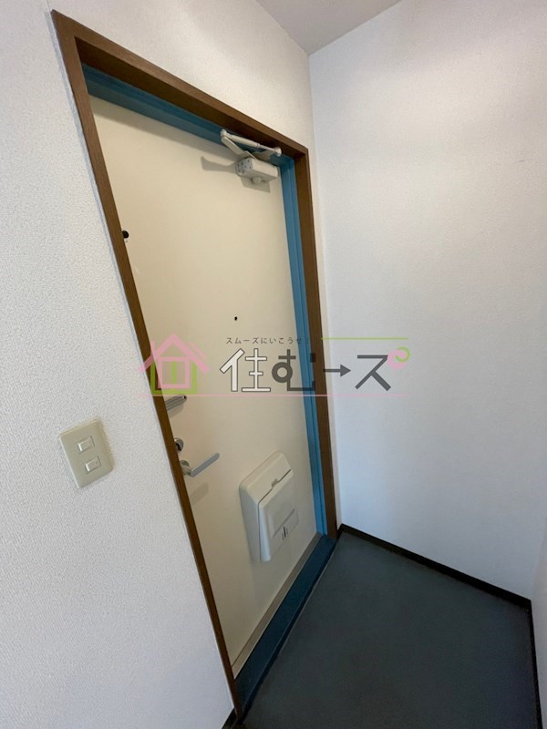 コーポなでしこ 玄関