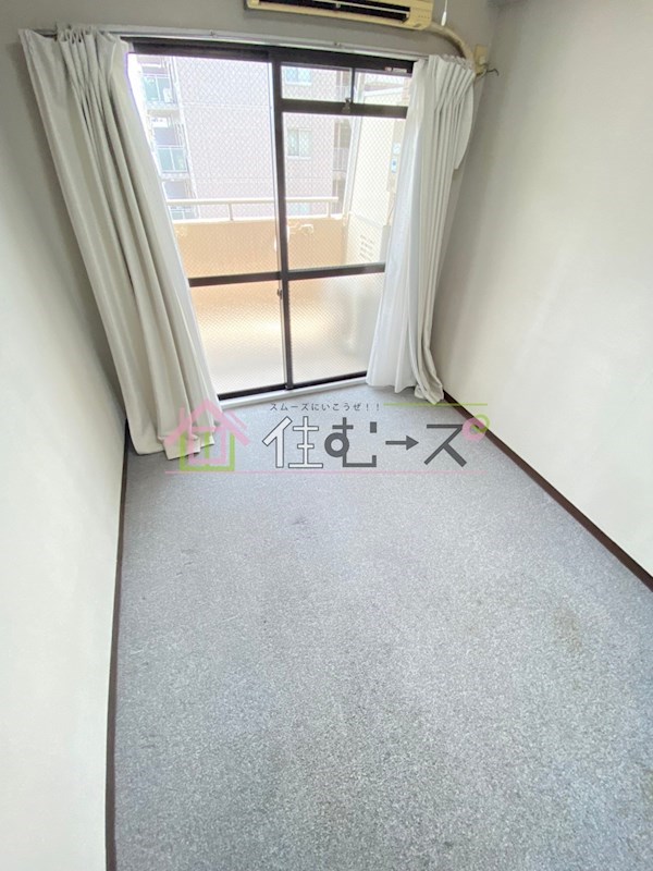 朝日プラザアクシス城東 ベッドルーム