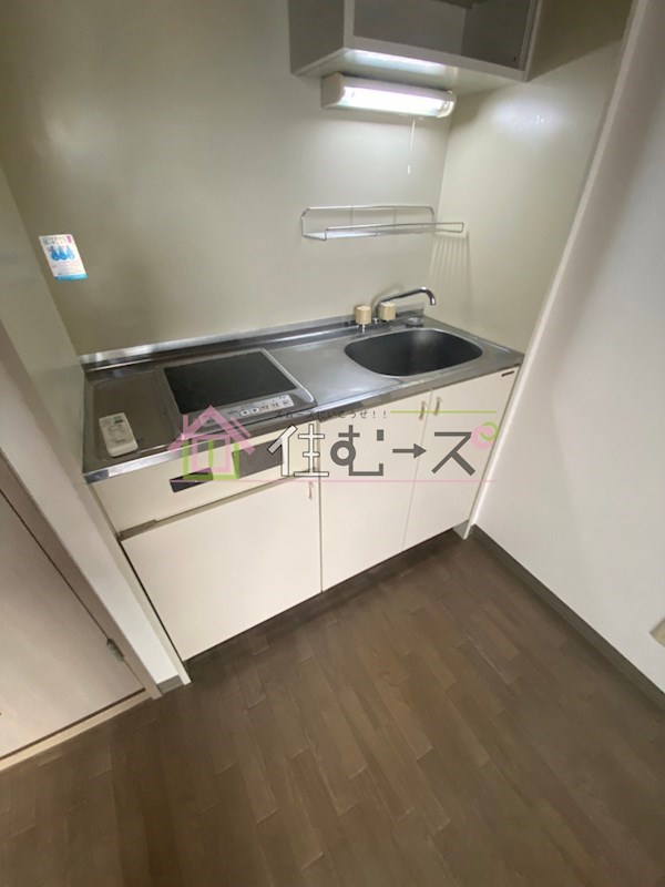 アスルシエロ苅田 キッチン