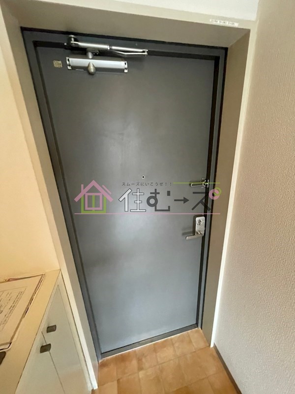 ミフネセントラルベア東三国2号館 玄関