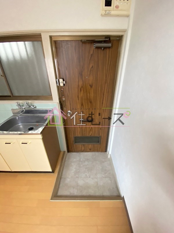 コーポアイザワ 玄関