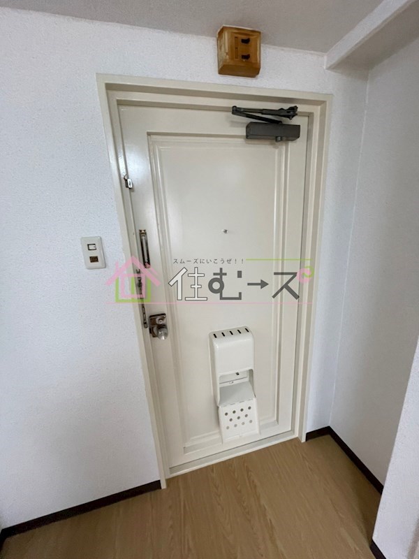 ラパンジール天王寺 玄関