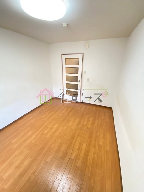 コーポ南加賀屋 リビング