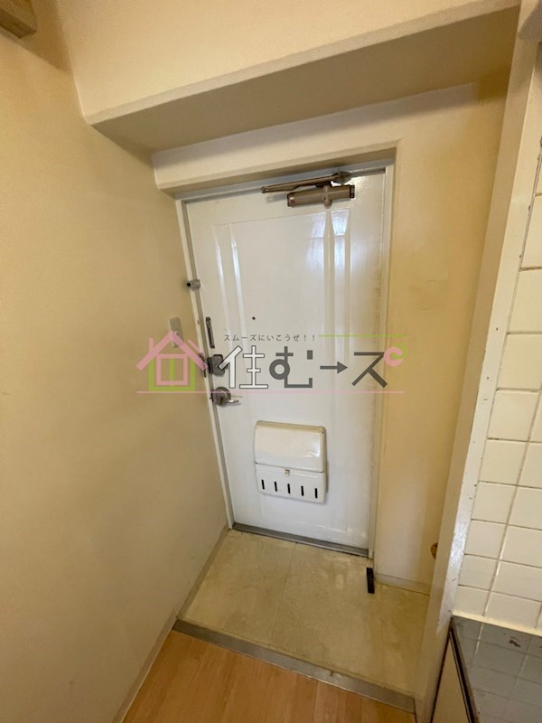 白倉マンション 玄関