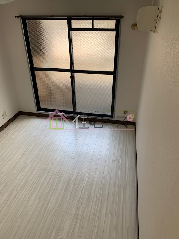 EST-1  ベッドルーム