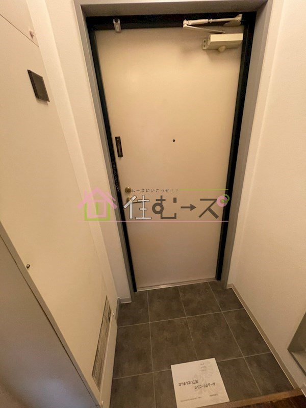 メゾンドールバンブーグラス 玄関