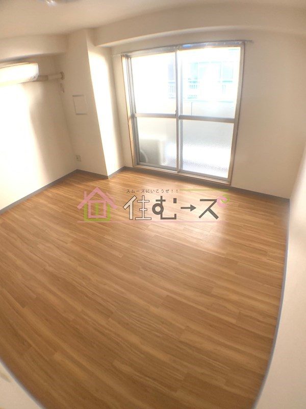 ライズ芦原橋 ベッドルーム