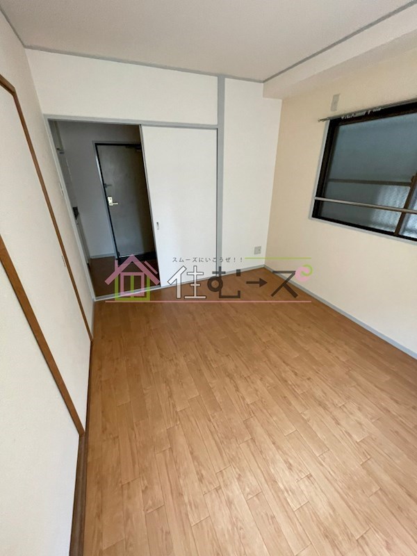 ベルコネクト北田辺 リビング