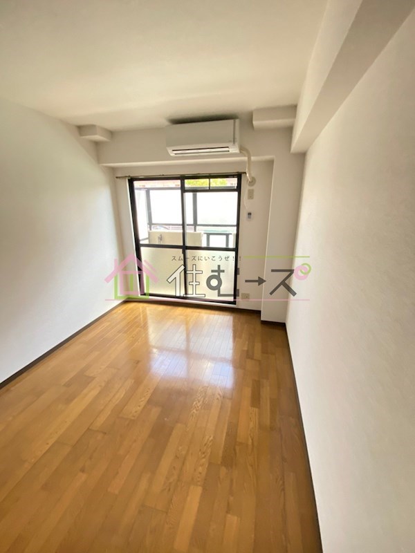 コスモコート大南 ベッドルーム