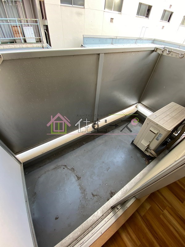 ライズ芦原橋 ベランダ