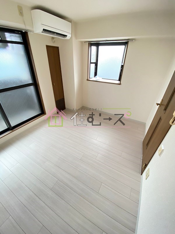 グローハイツ松崎町 ベッドルーム