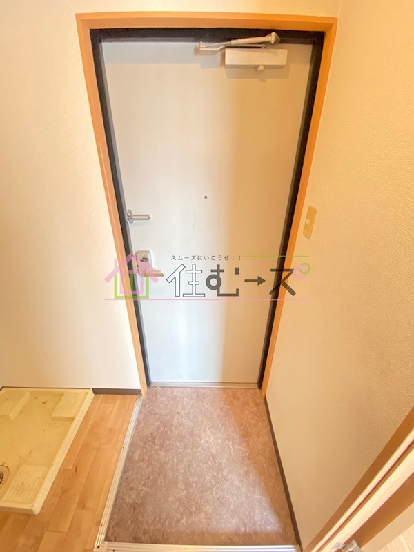 プレアール平野本町 玄関