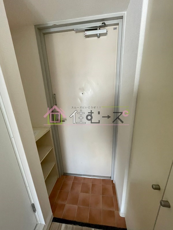 ソシオリバーハイツ 玄関