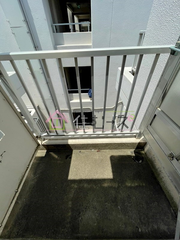 アメニティー新高二番館 ベランダ