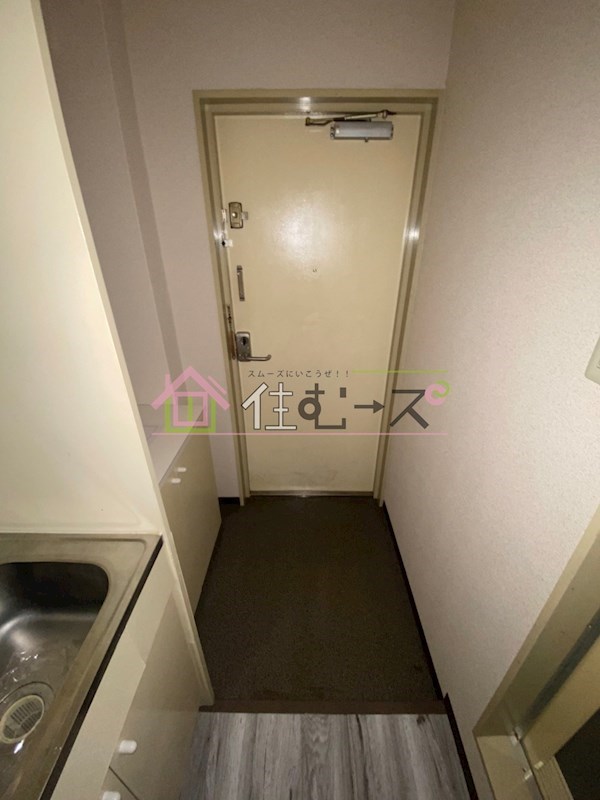大国町池田マンション 玄関
