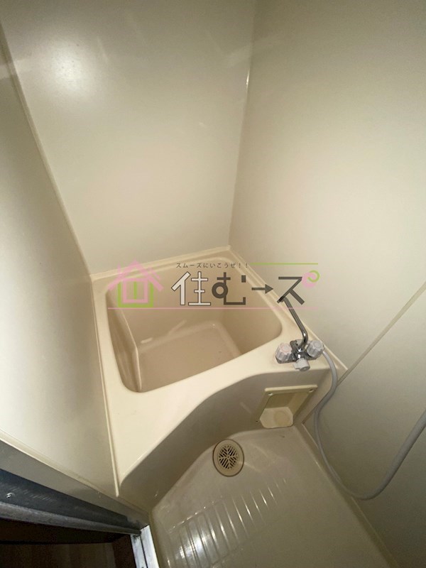 エミグラント・N 風呂画像