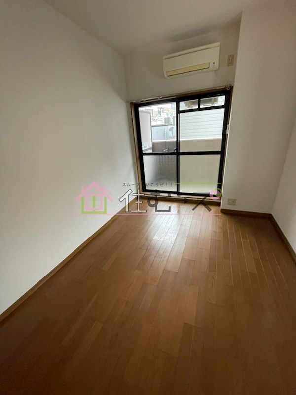 リーガル西天満  ベッドルーム