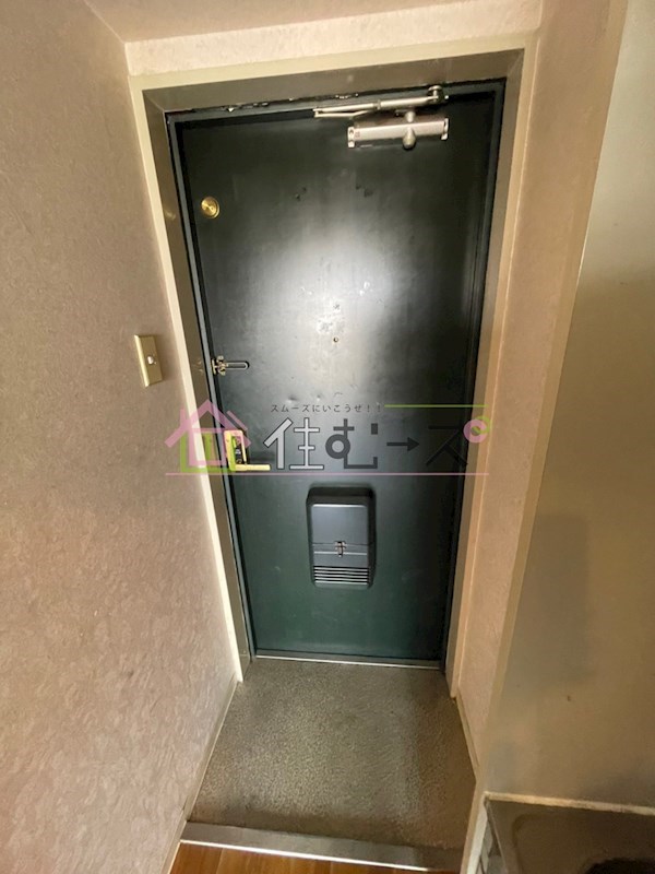 ルネッサンスガーデンヒルズ 玄関