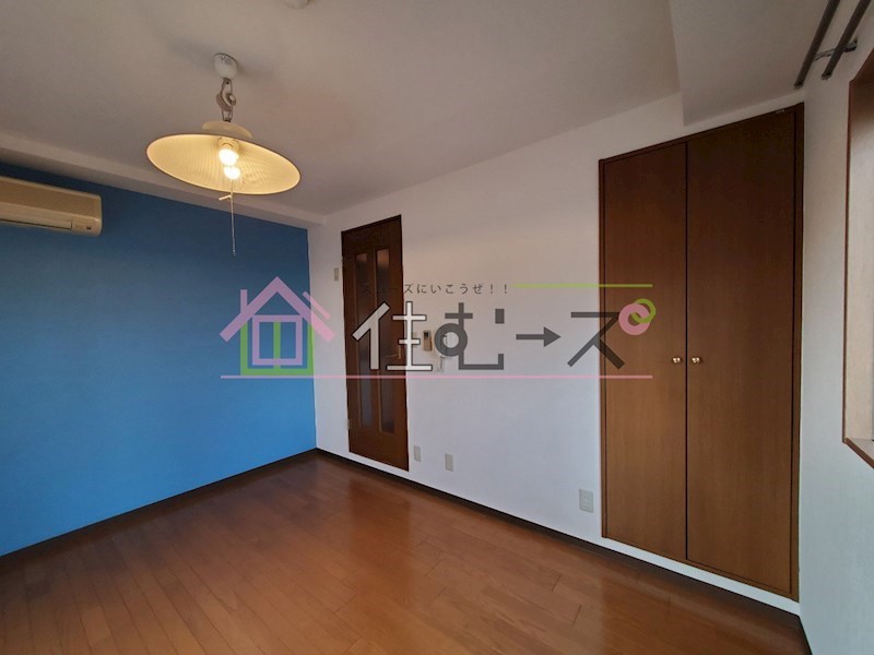 リュービックビル リビング