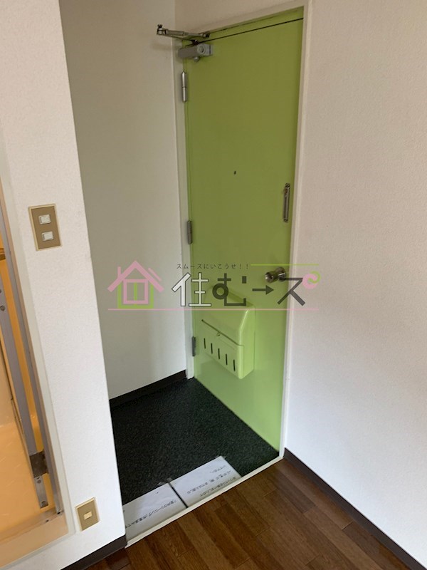 アルバトロス 玄関