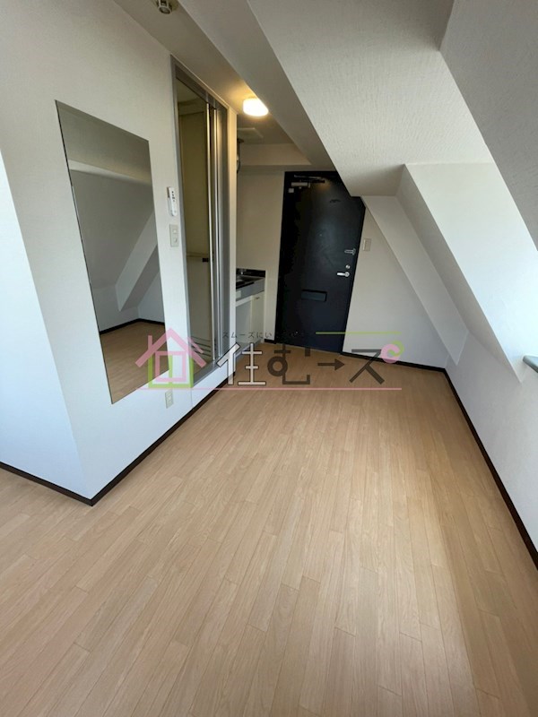 昭和グランドハイツ西九条 リビング