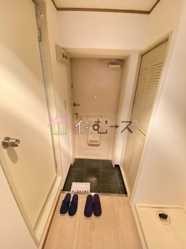 朝日プラザ岸里パサージュ 玄関