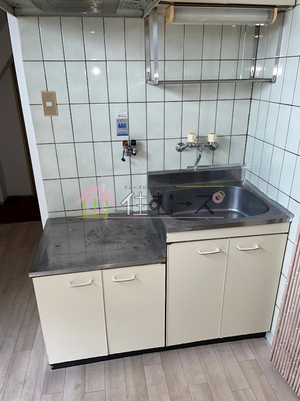 シェイーネ新高  キッチン