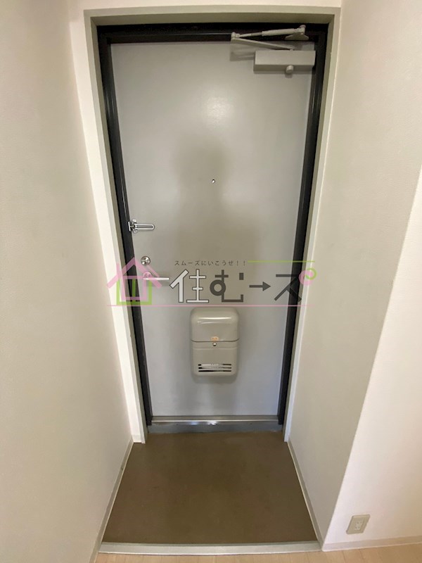フォレストスクエア西長堀 玄関