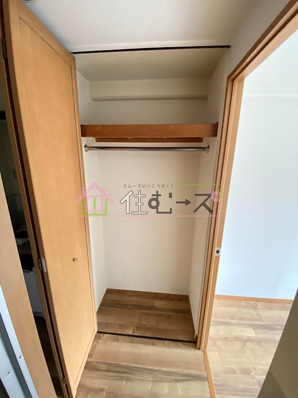 エスティライフ難波西 収納