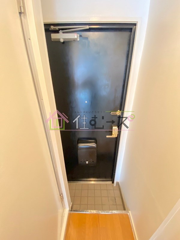 エレガンス5 玄関