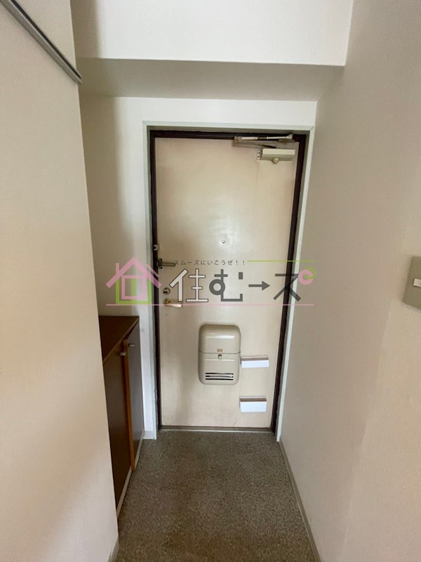 スカイ都島 玄関