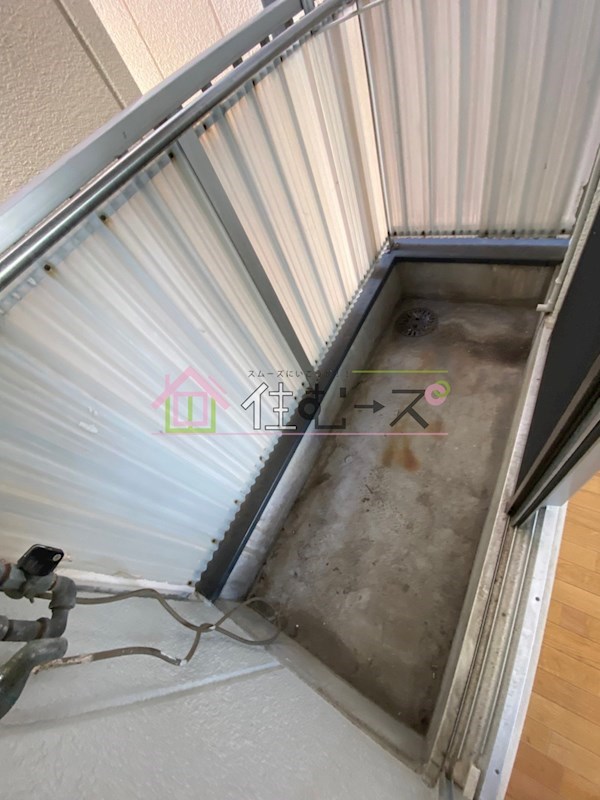 第二文の里ビル ベランダ