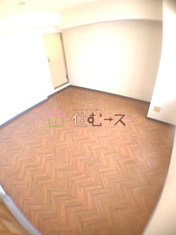 エスリード塚本 リビング
