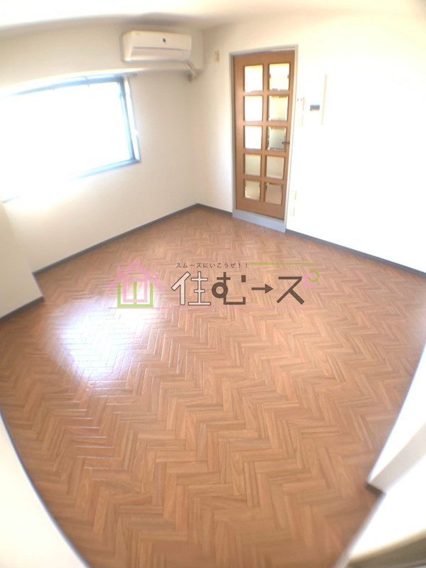エスリード塚本 ベッドルーム